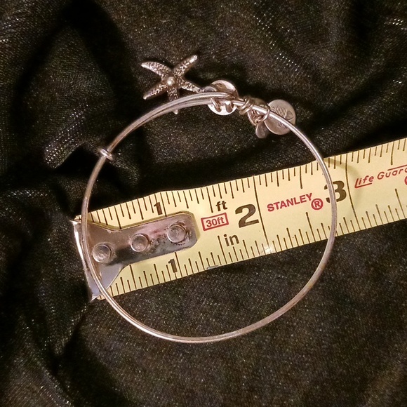 Beachy Canvas Wall Hangings and Beachy Charm Bracelet Bangle - Picture 5 of 7